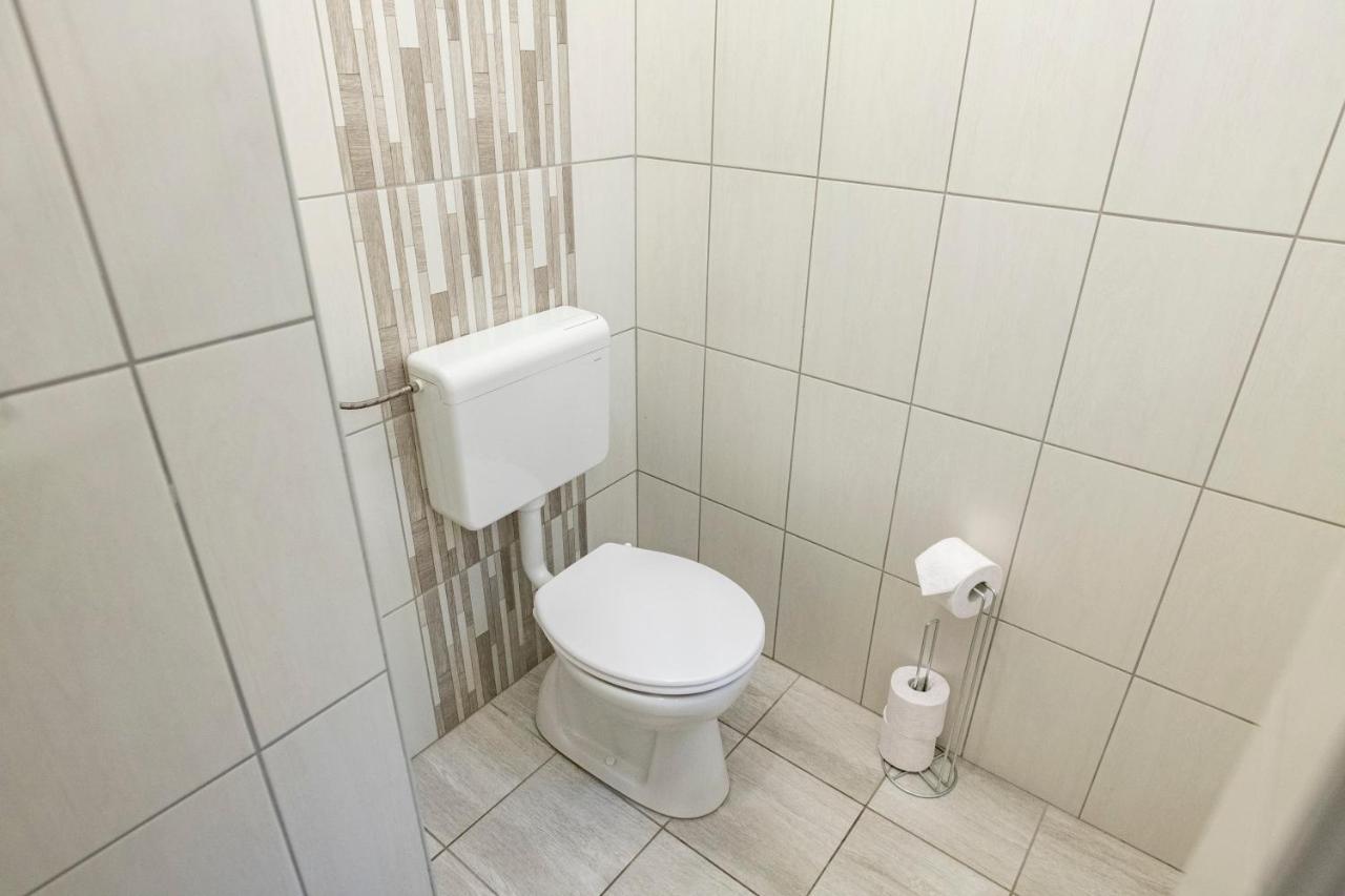Central Apartment With Balcony Near Castle Hill Budapest Luaran gambar